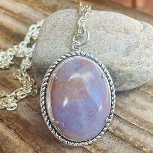Fancy Jasper Pendant on a Silver Chain, NWOT.